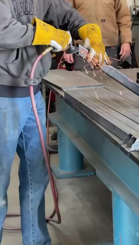 @YUMET METAL