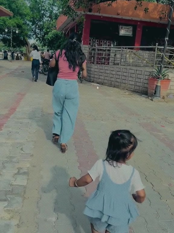@reshu❤️💫🥀