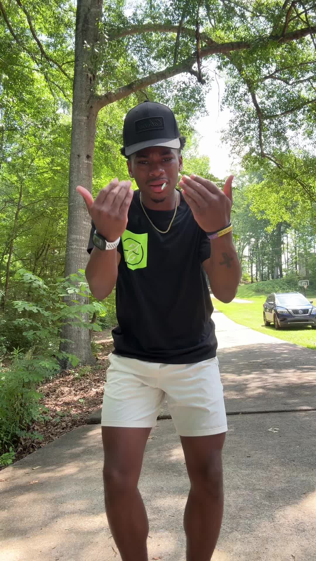 @dmoneydame