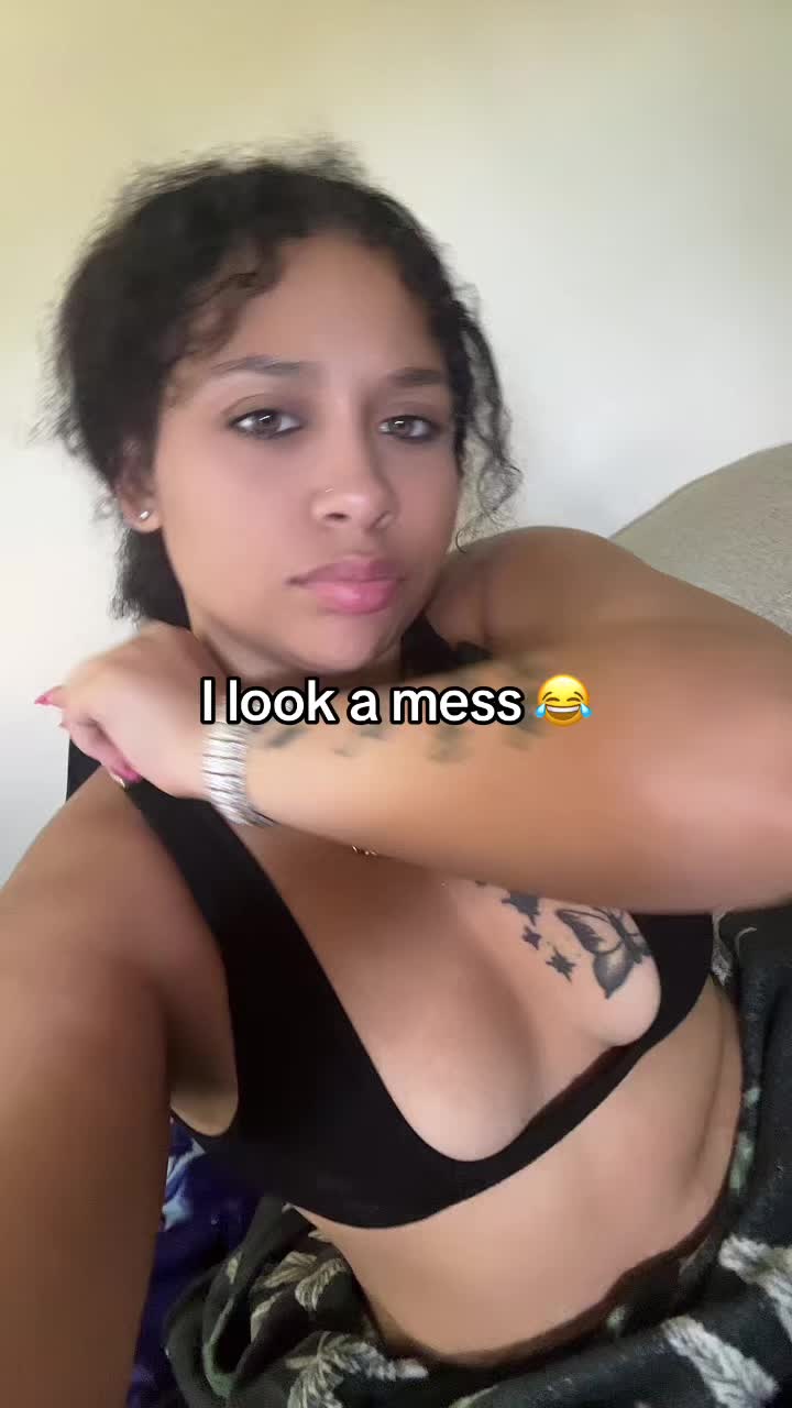 @Pretty_Krissy