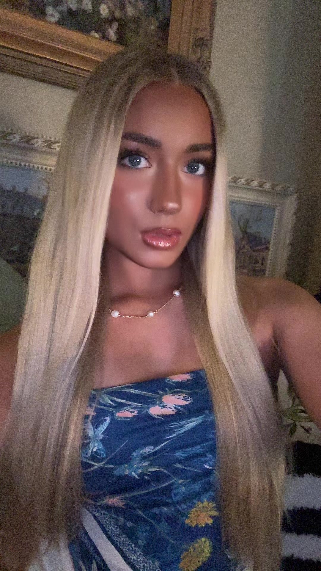 @sophieee