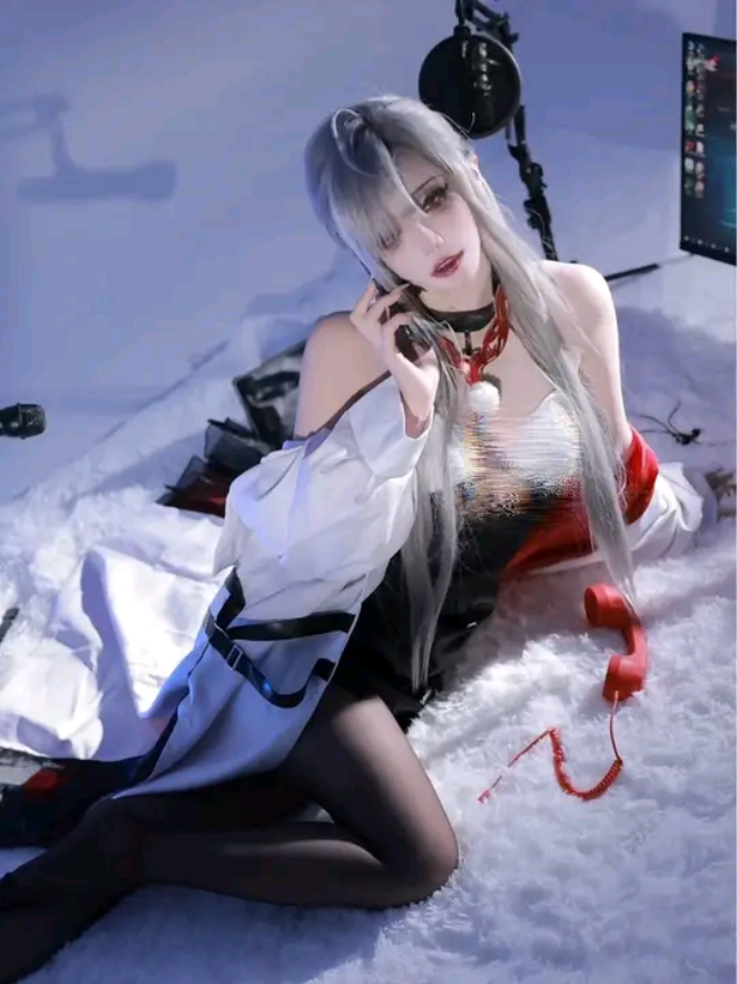 @一只瞳/贰加六