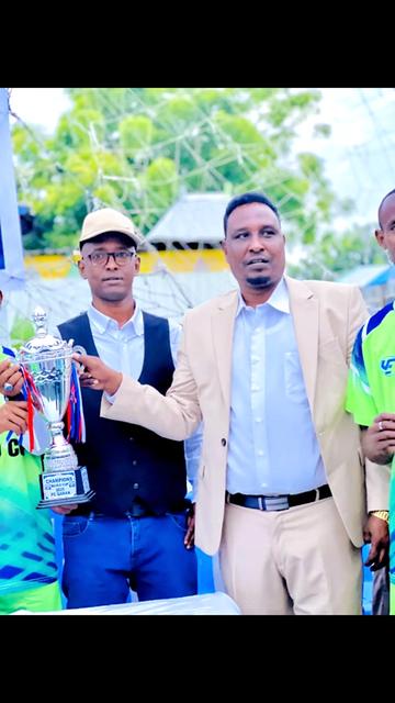 @Axmed Yusuf sicow Minhinaa