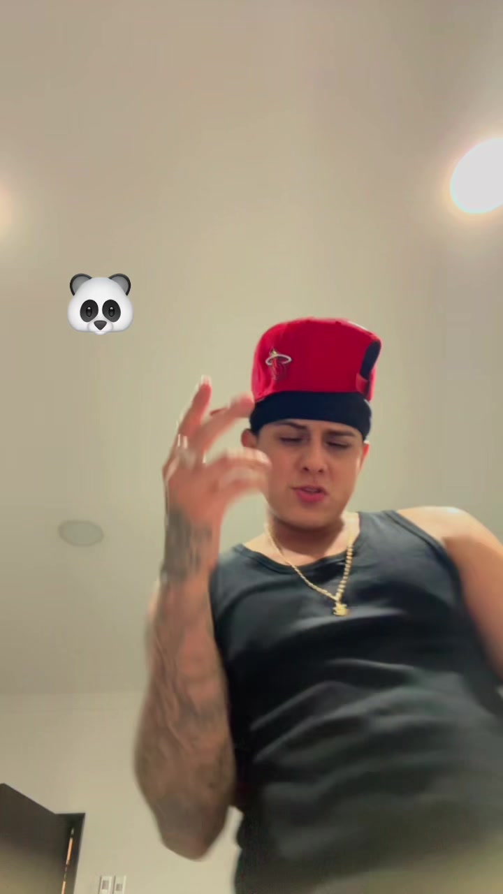 @EB25😶🌫️🦡
