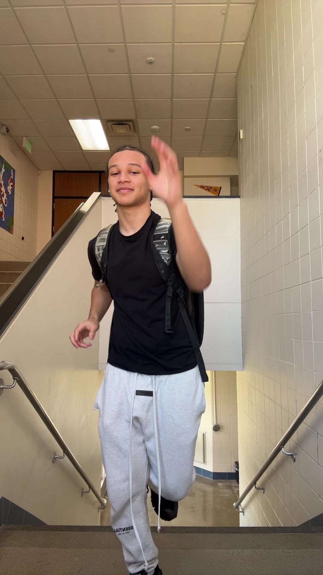 @J O S H 🕺