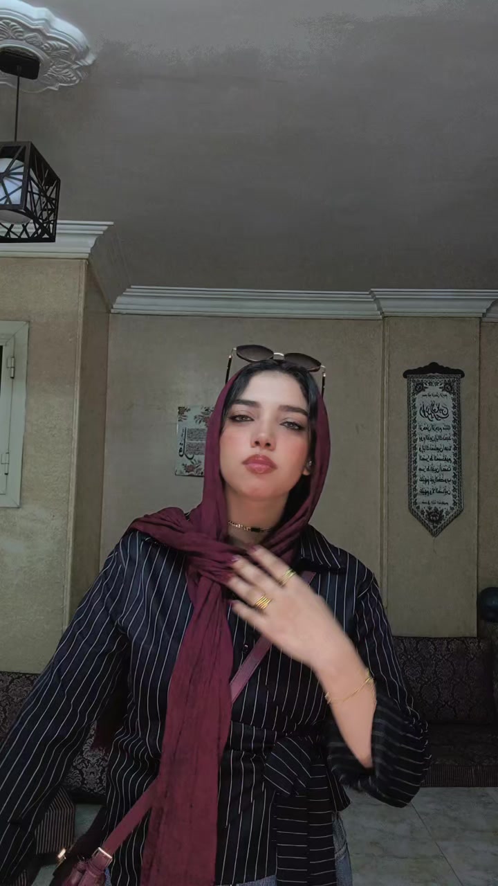 @ساره