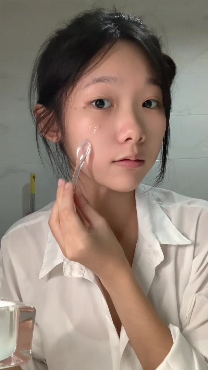 @MJ.