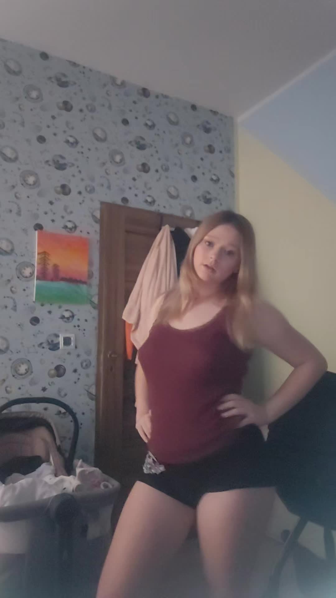 @Z.