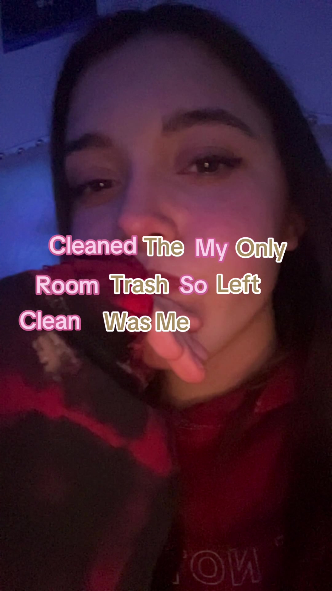 @🐒ophia
