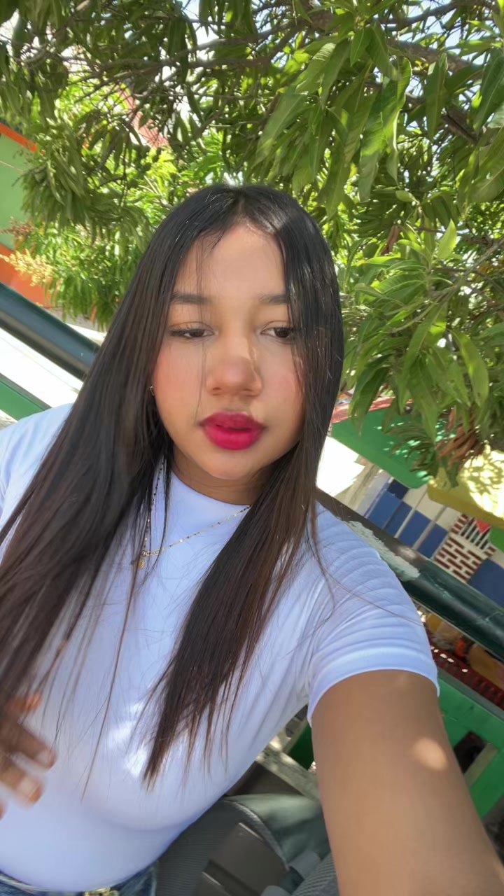 @🦋.