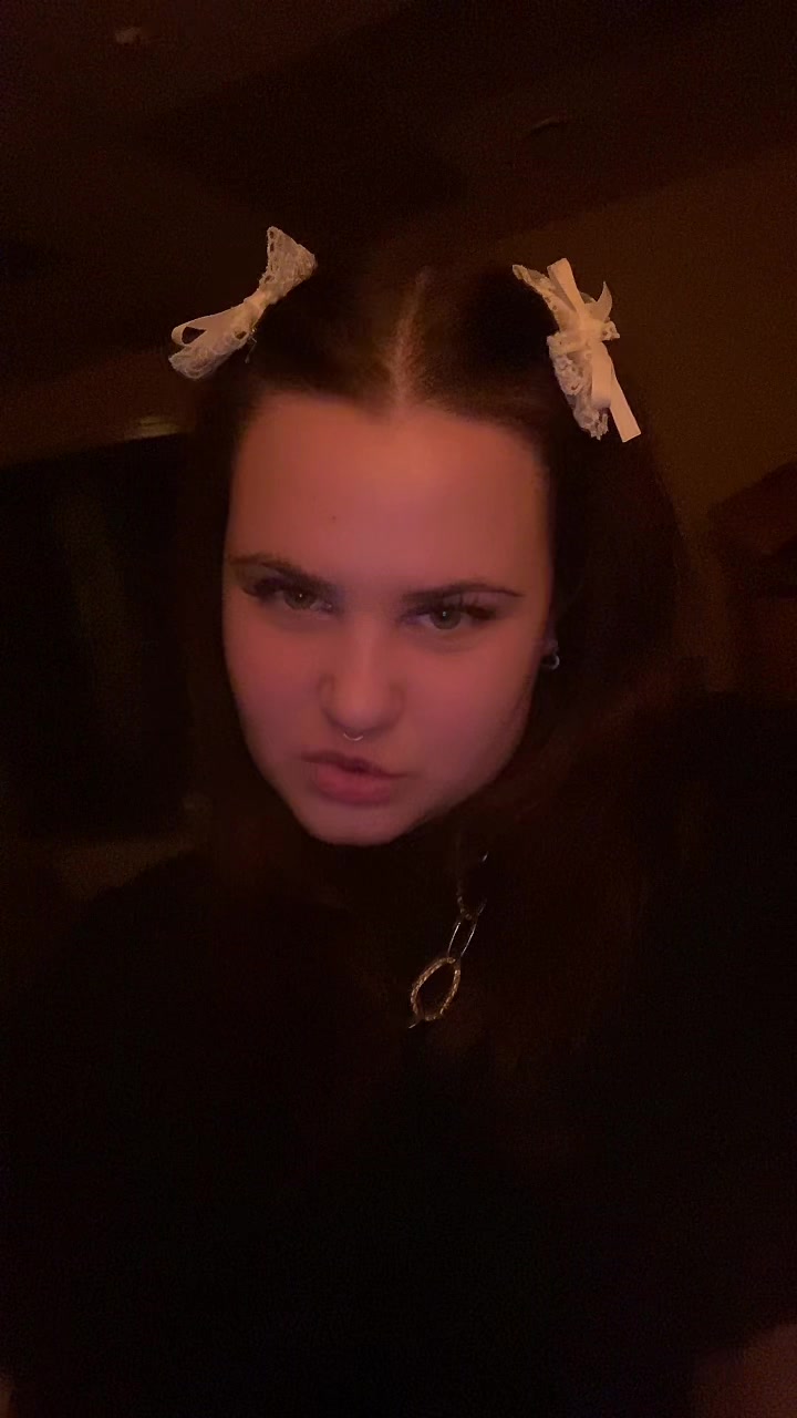 @Девочка с картинки🗡️
