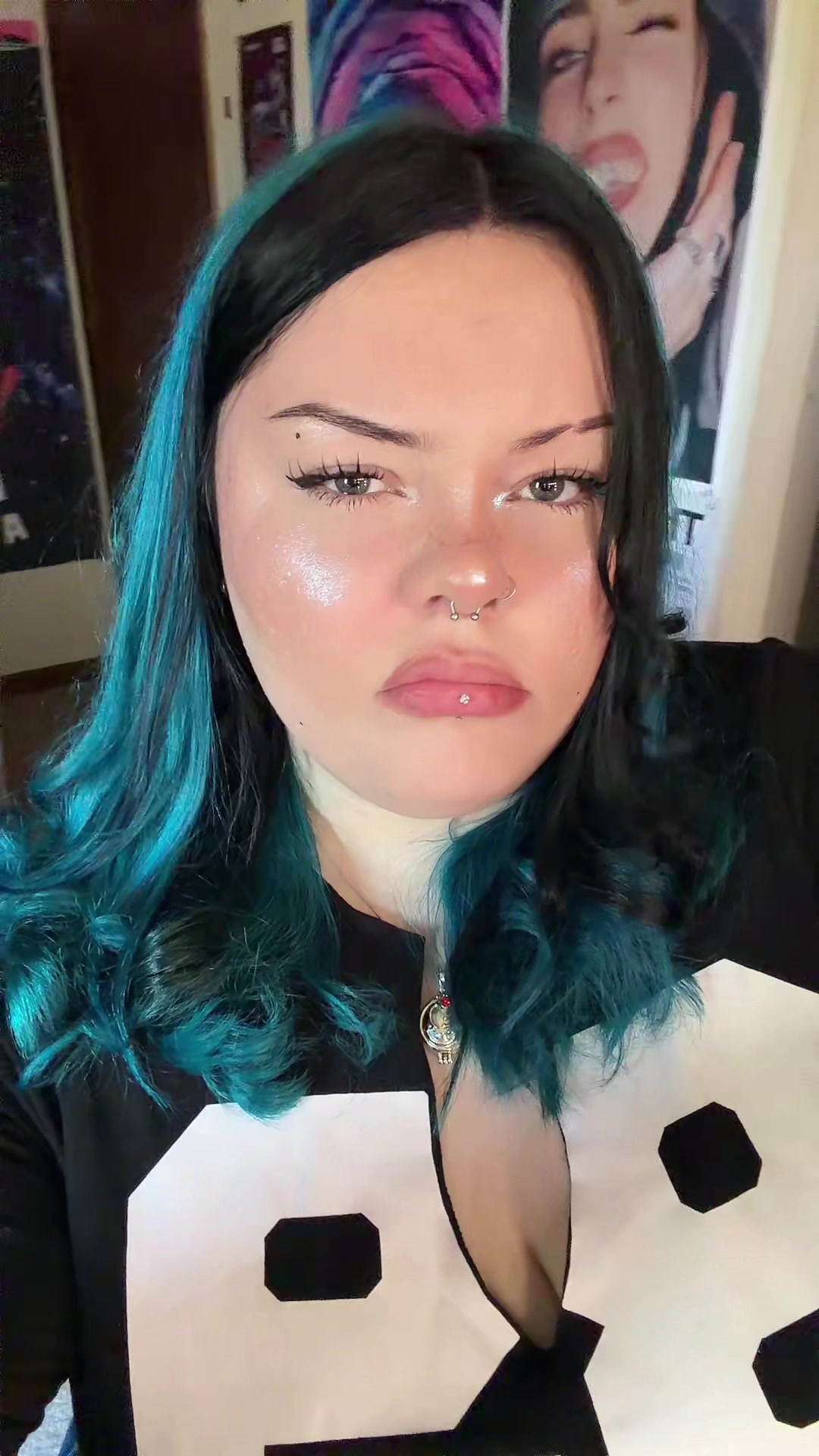 @Meganlove777