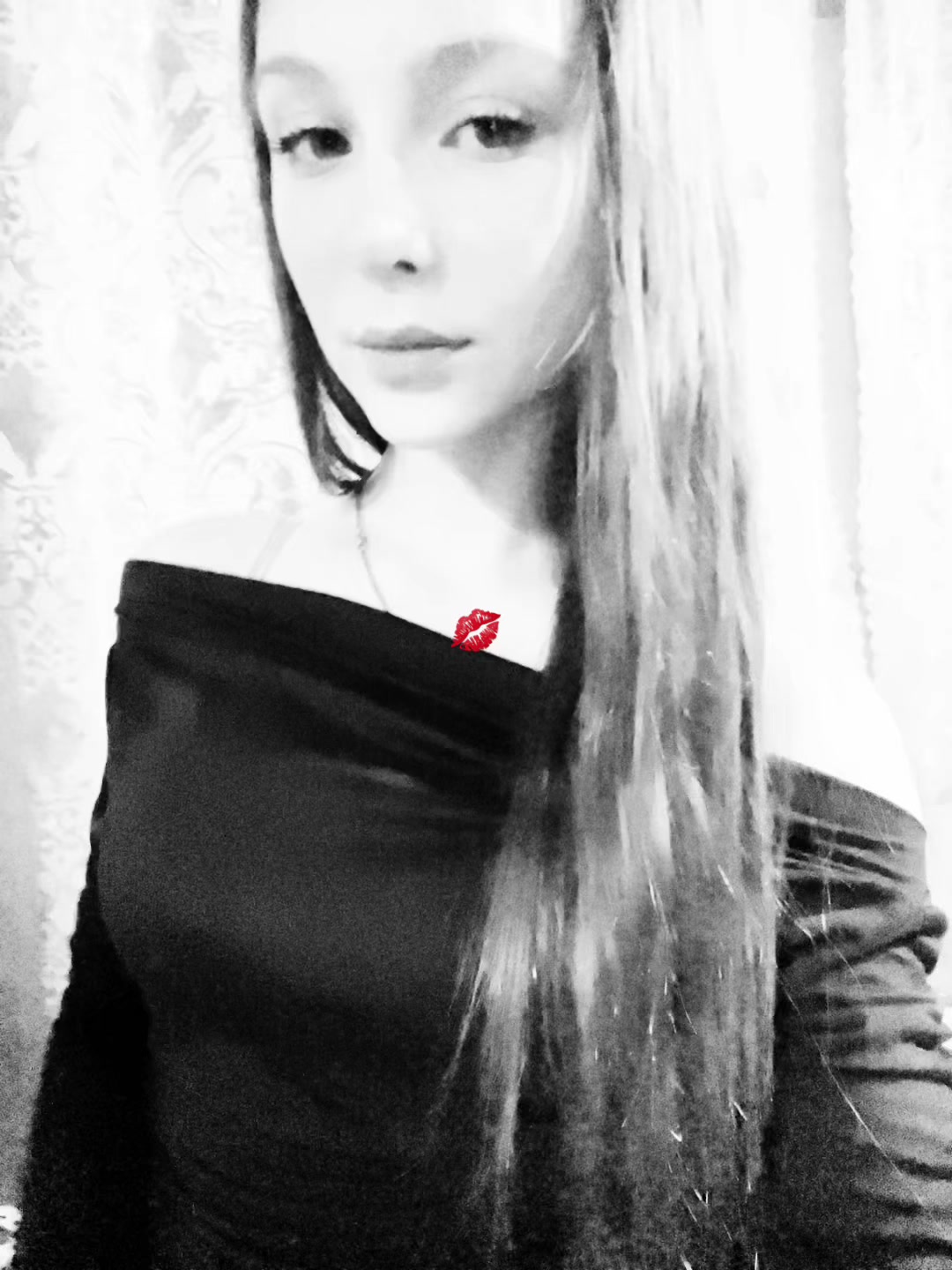 @ксения🤫