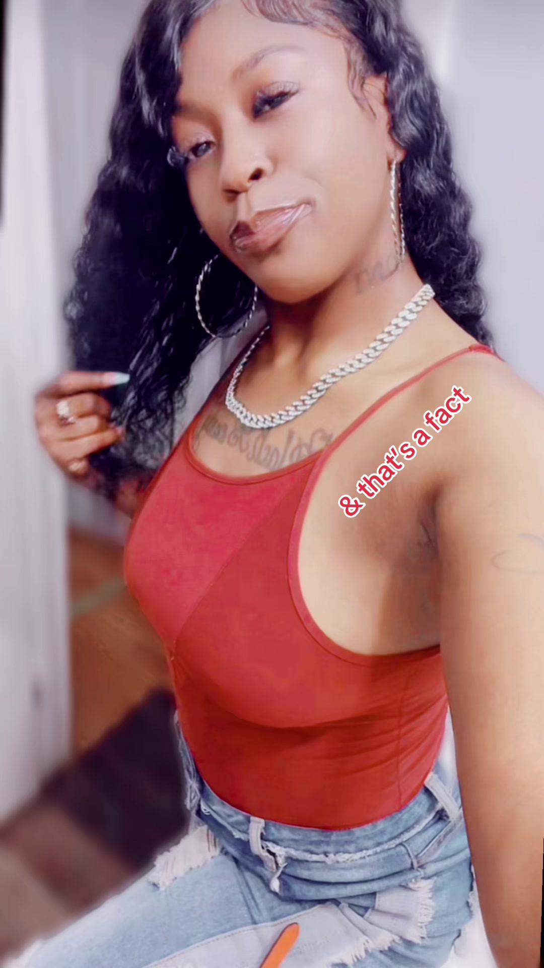 @lovelyRoni🥰