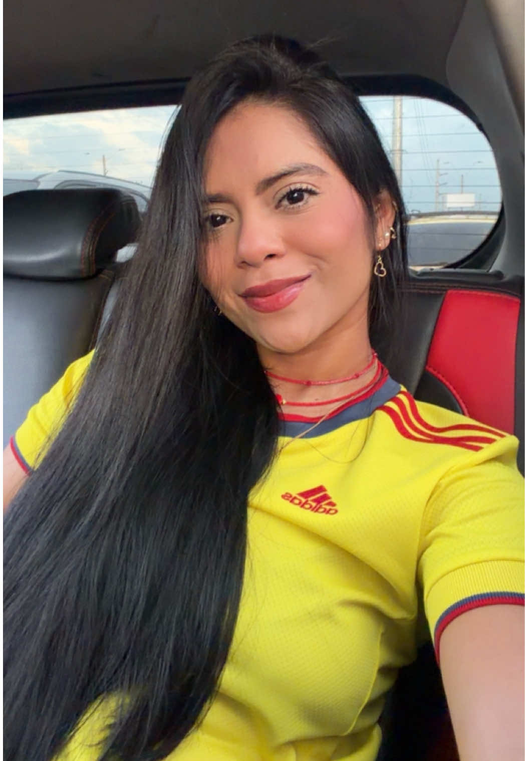 @Angie Castillo ✨