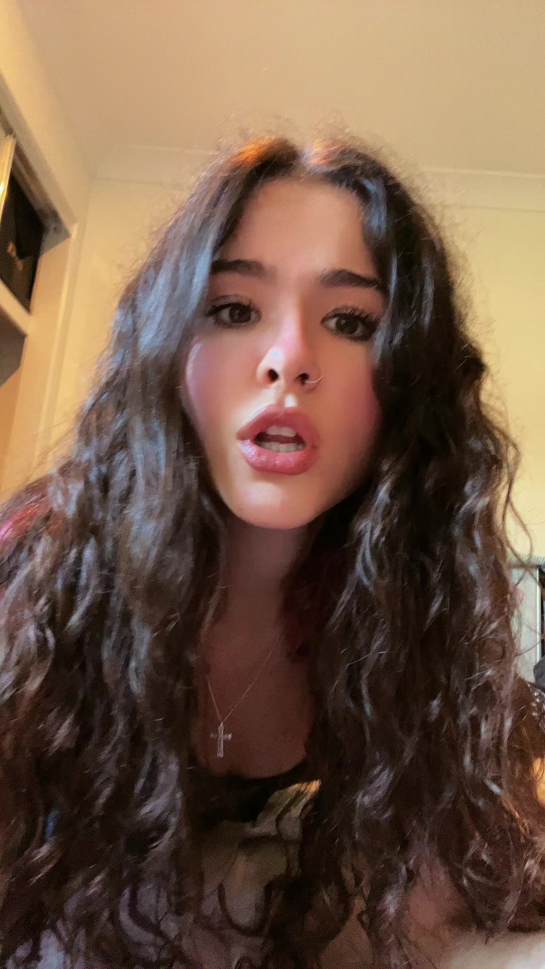 @Mia