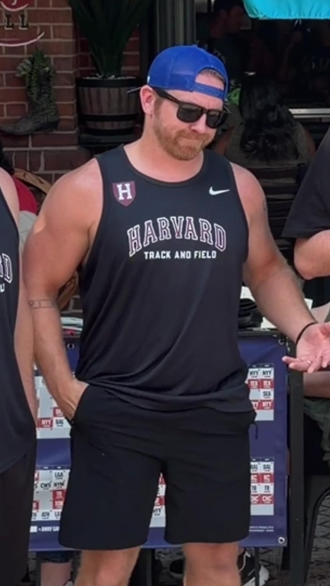 @101.7 The Bull