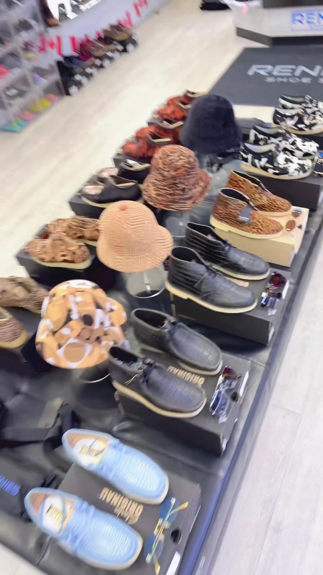@Rennies Shoe Store