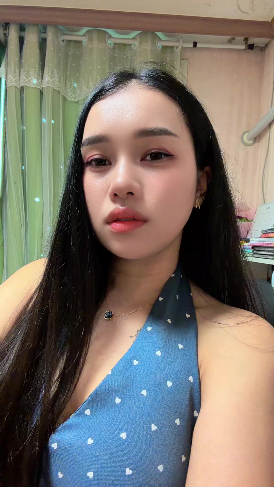 @Oun Na ๐ค๐