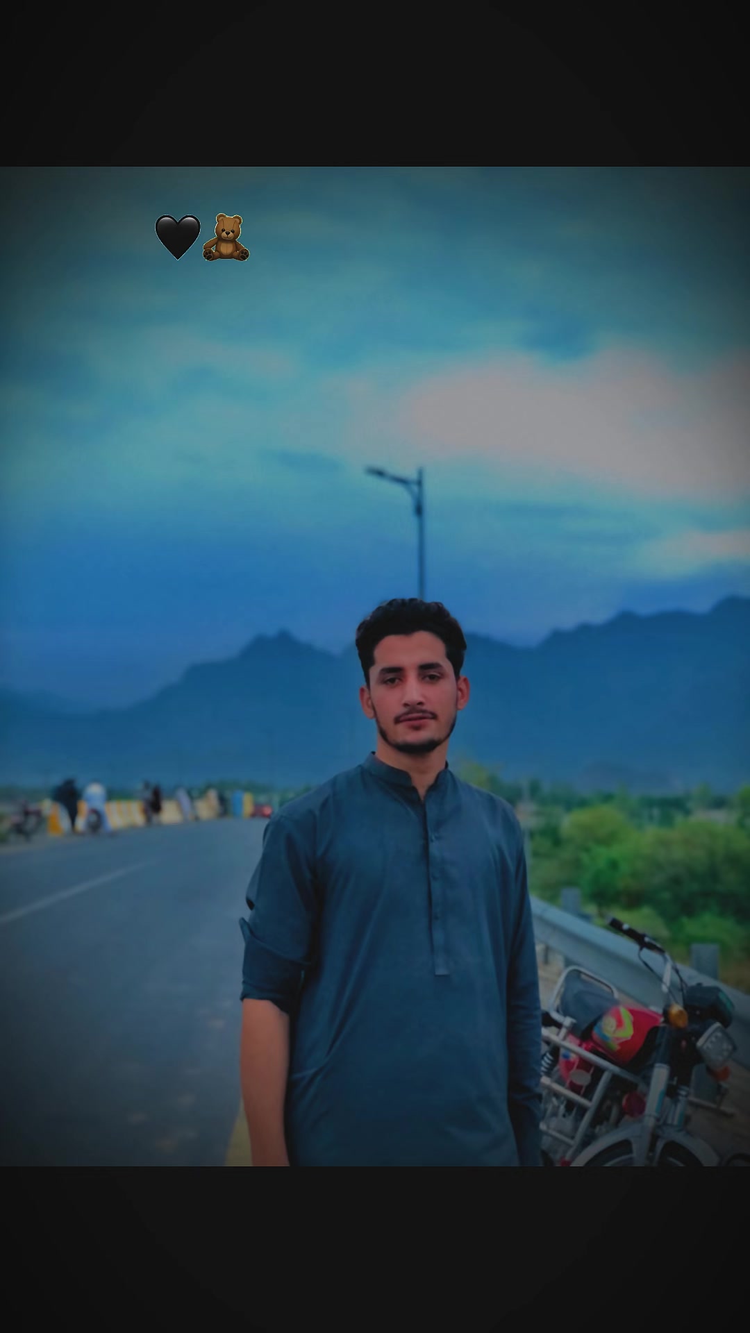 @Sallo Bhai😊