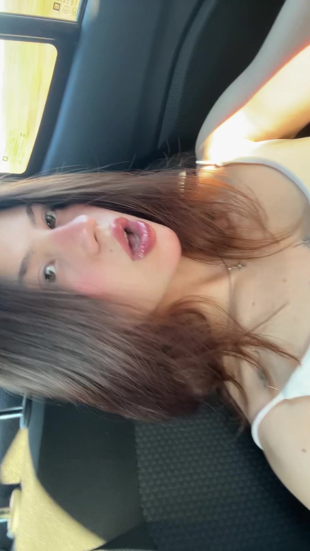 @Larinha