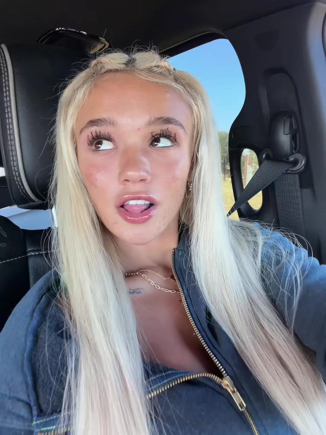 @Julianna