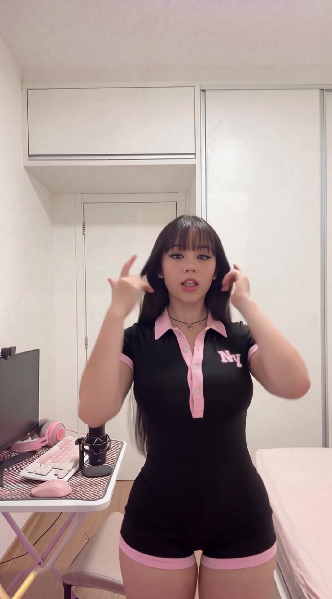 @Sá