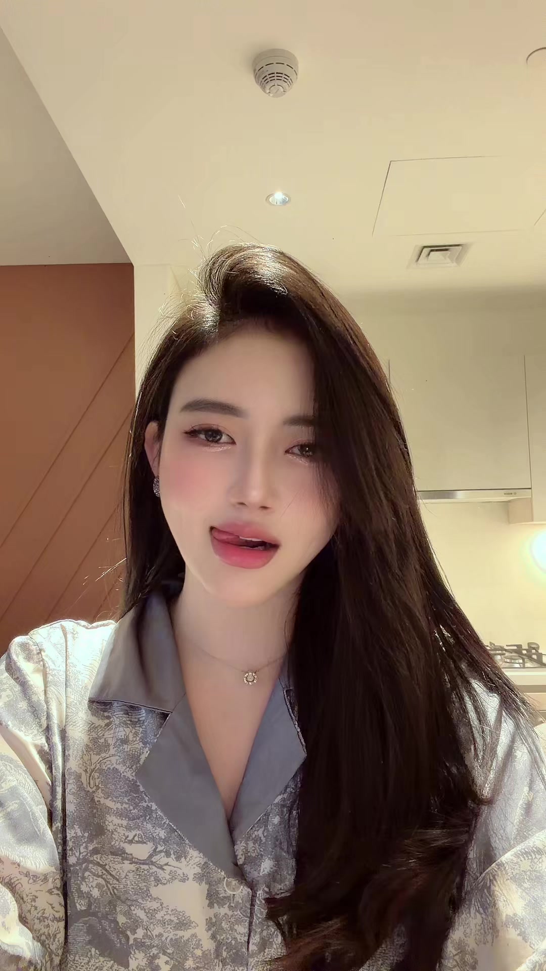 @Yawaqueen 🇦🇪