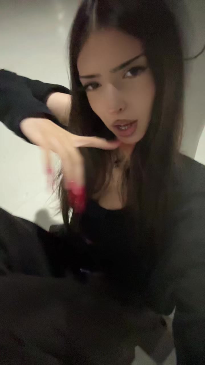 @𝓛𝓲𝓻𝓪𝔃 𖣂