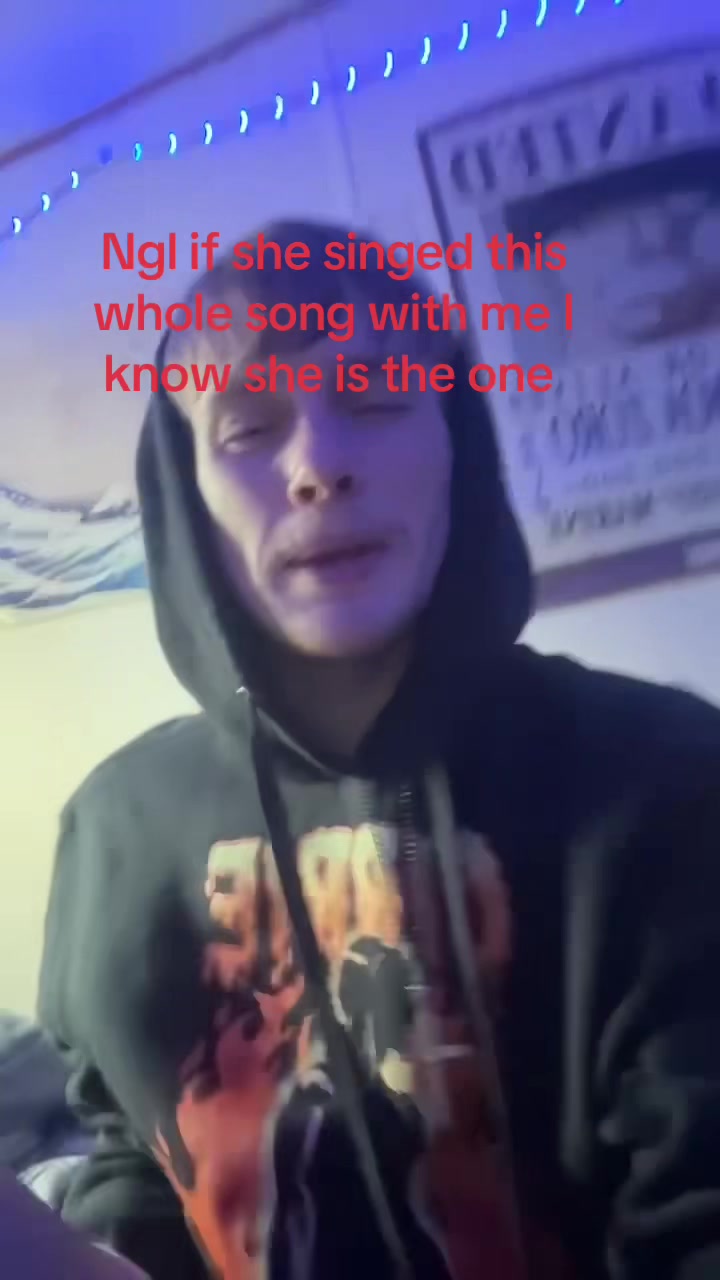 @Your_local_dirty_blonde17