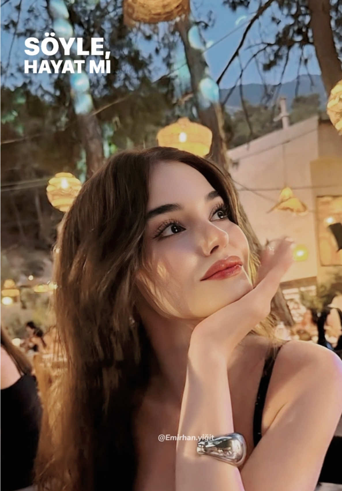 @aybüş