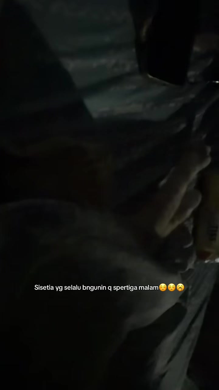 @Nisahloyal