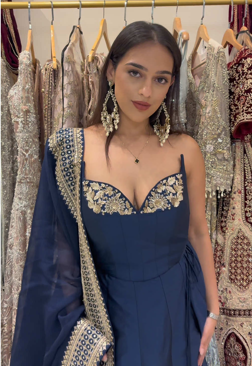 @Naina Nisa