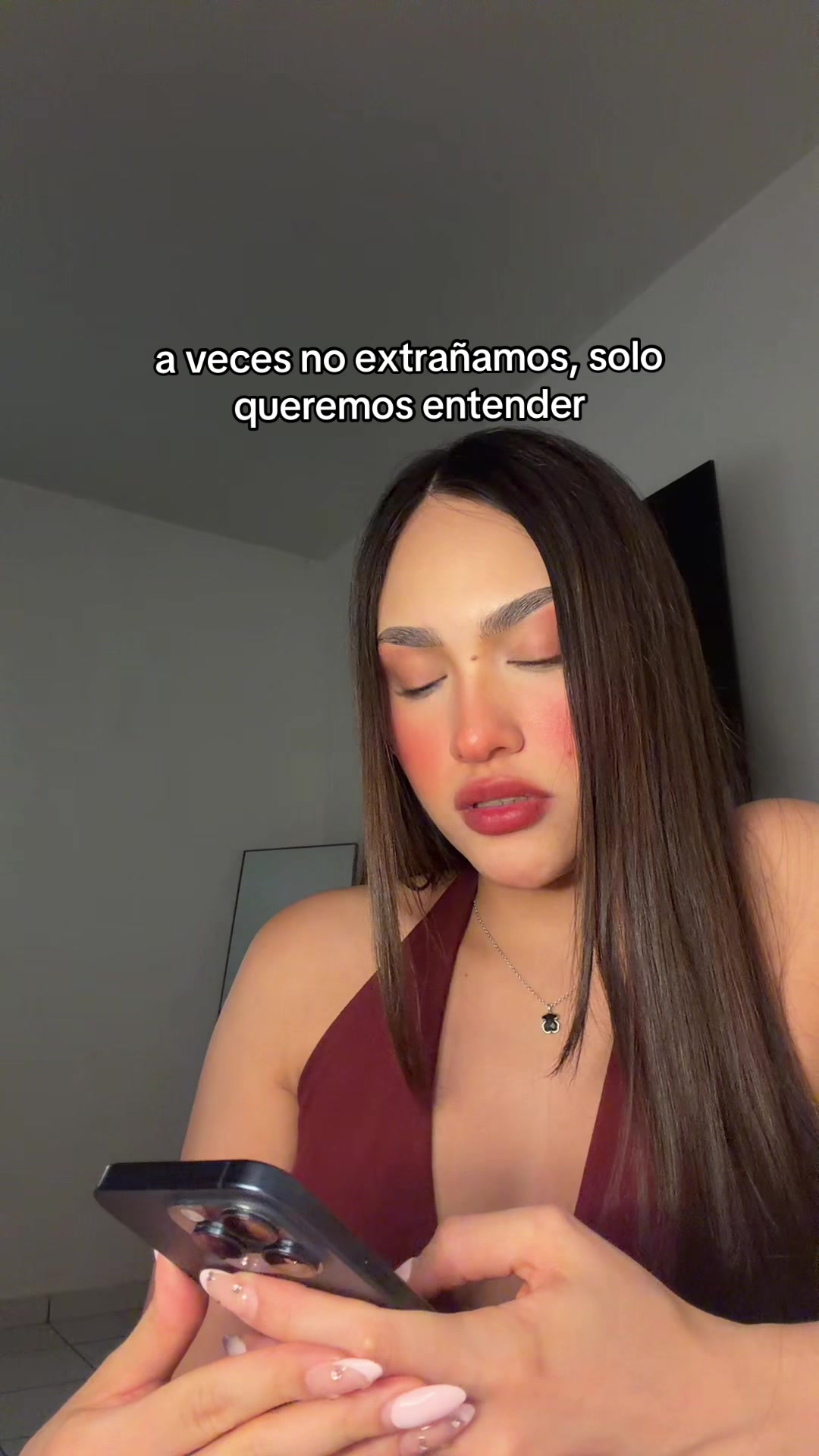@nicolehertor
