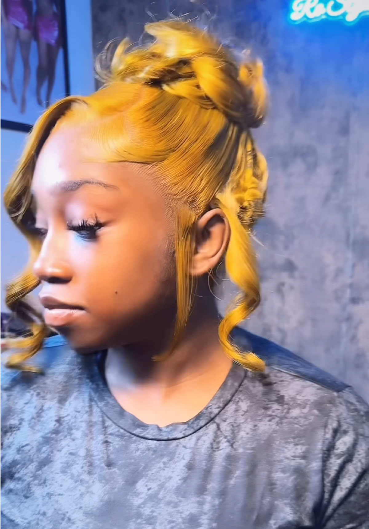 @Meme | 757 HairStylist