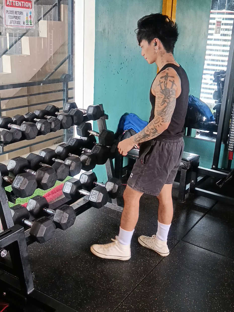 @Hero "B L V C K" Kenjie 📹🔱🖤