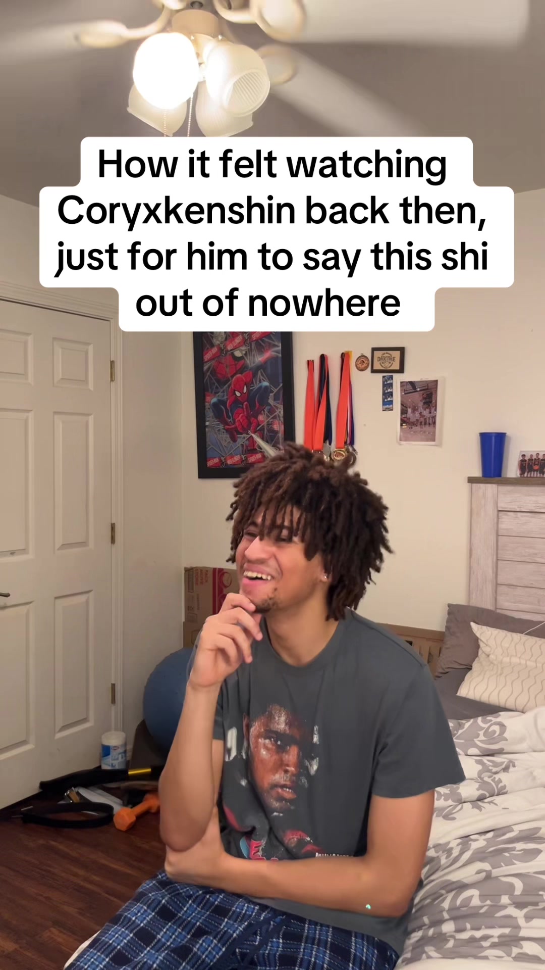 @ITZZ$kovie