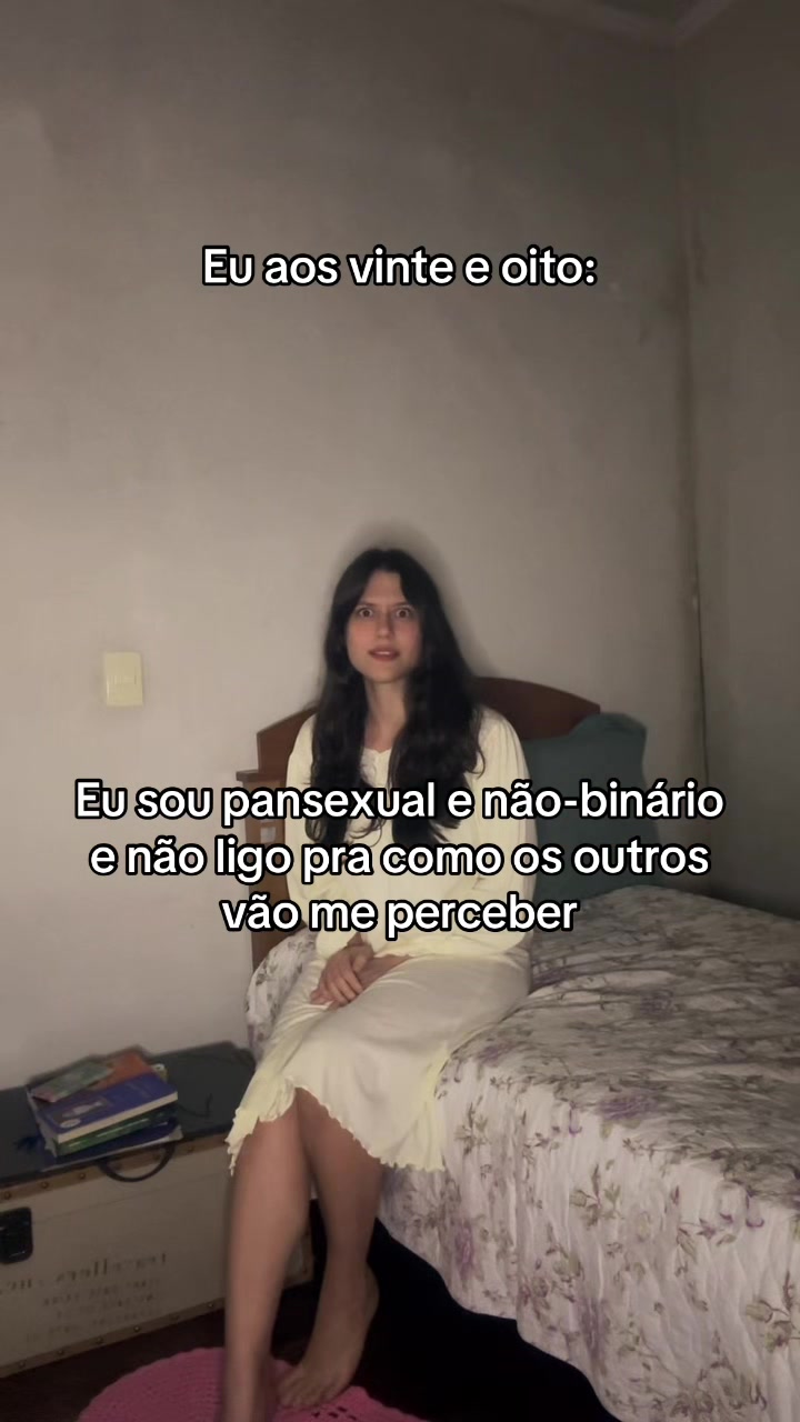 @saturnoia