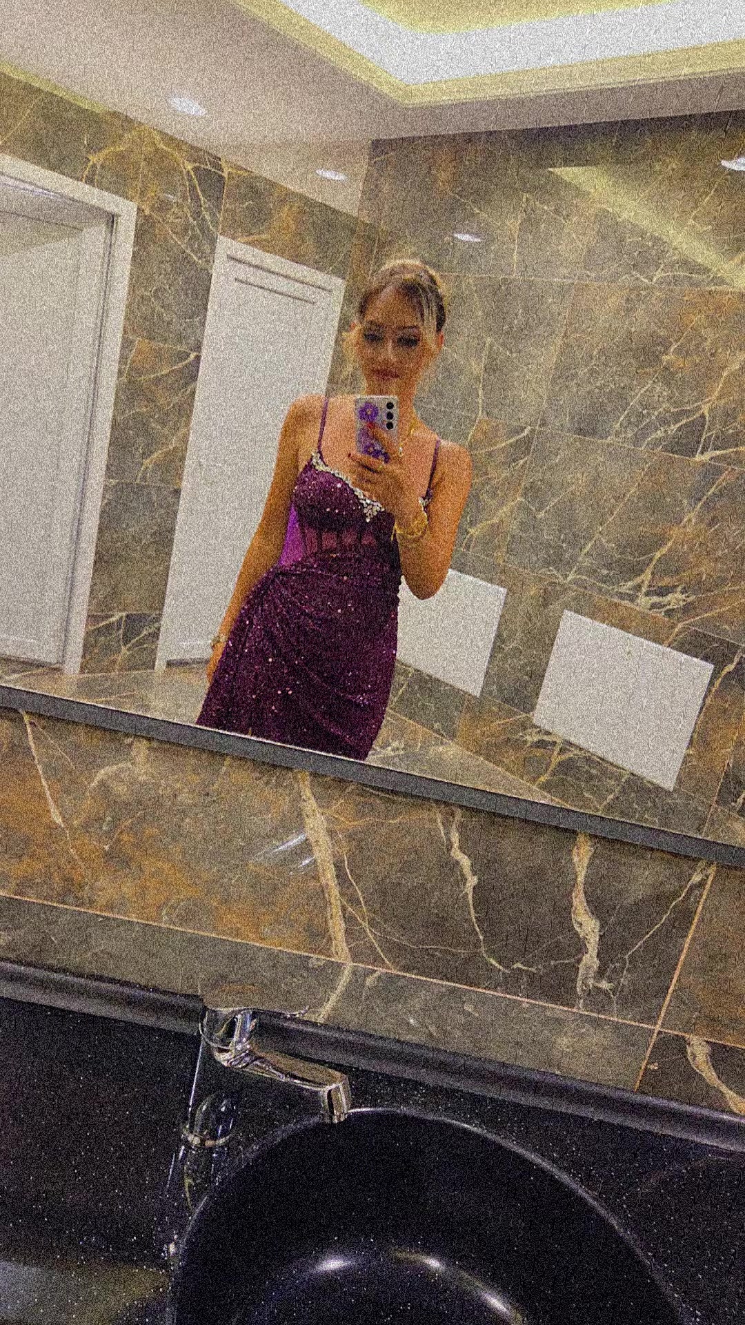 @🦋