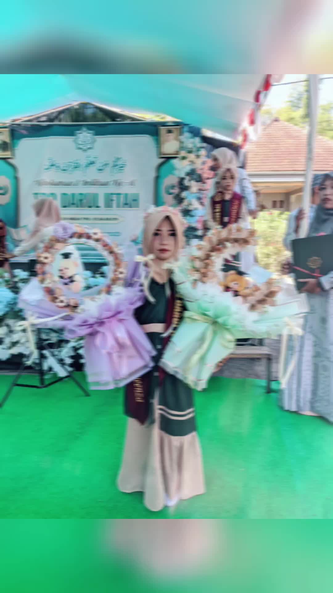 @🇭🇰𝕰𝖍𝖍 𝕯𝖊𝖐 𝕾𝖆𝖛𝖎𝖓❤️