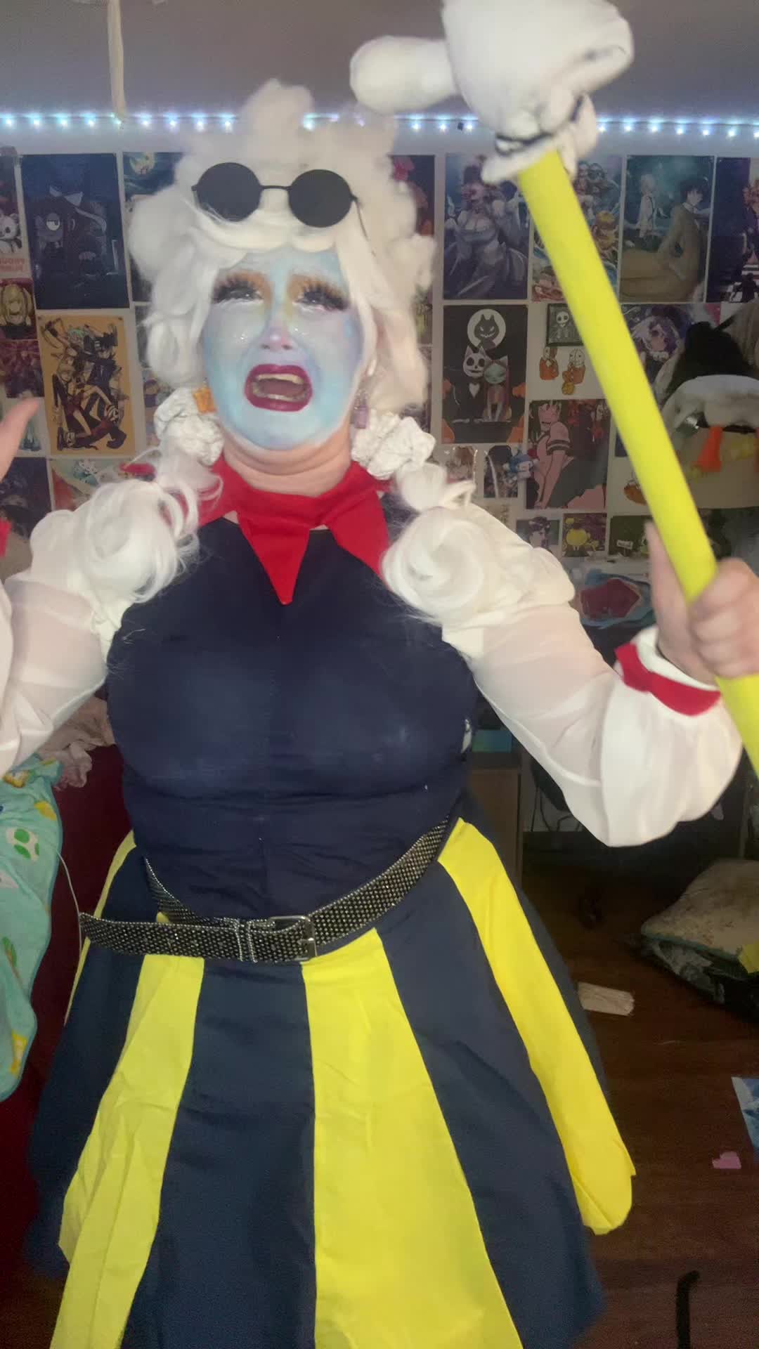 @🥸🥸Evie 🤭🤭