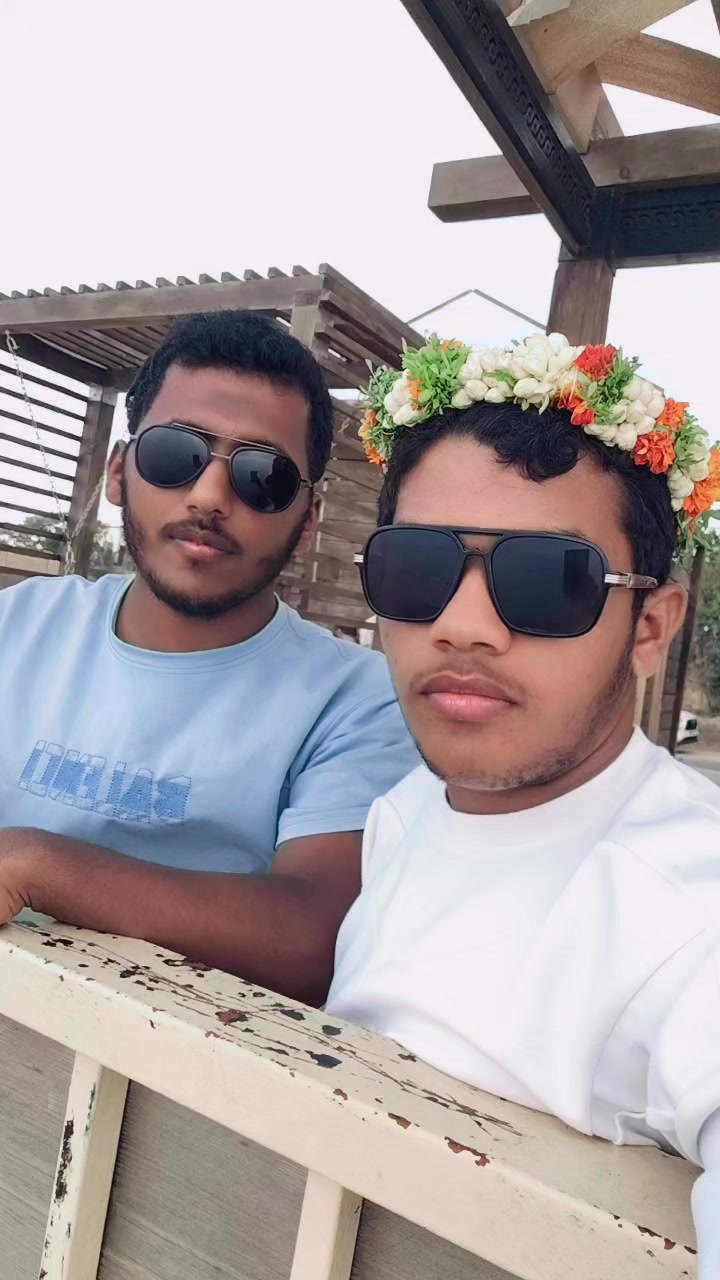 @نجم الظلام