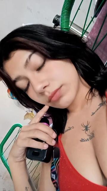 @María Aquino