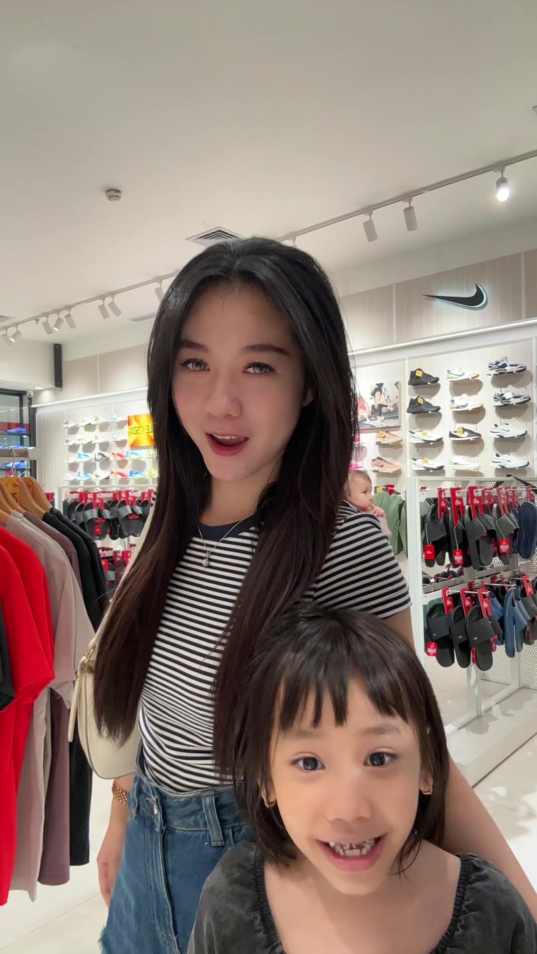 @Dewi
