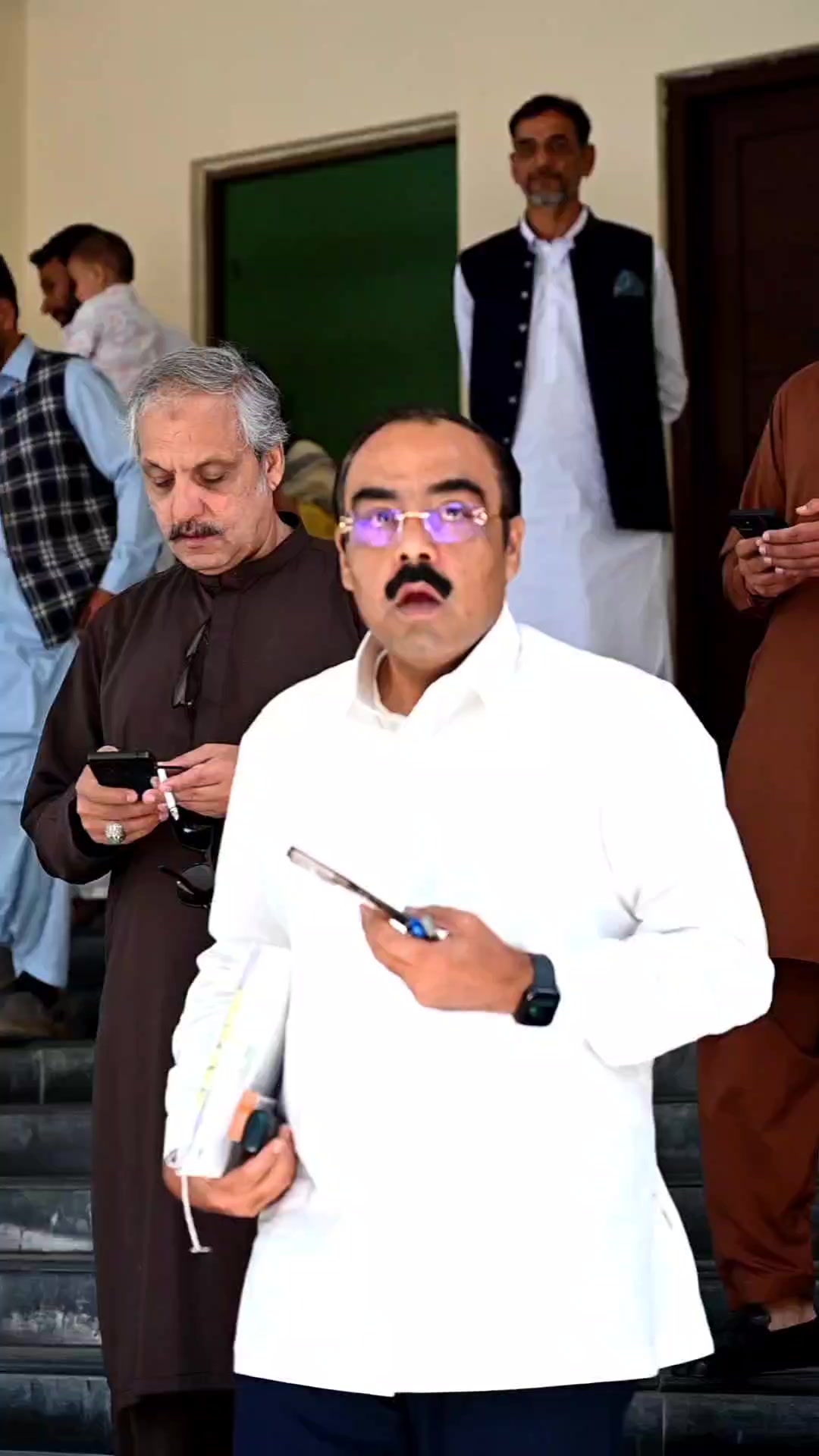 @Chaudhry Qasim Majeed