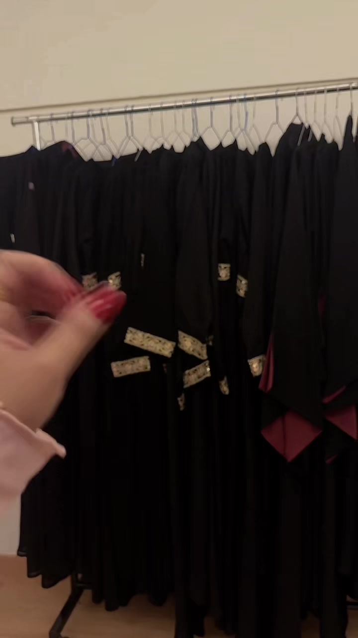 @Hala.abaya | هلا عبايه