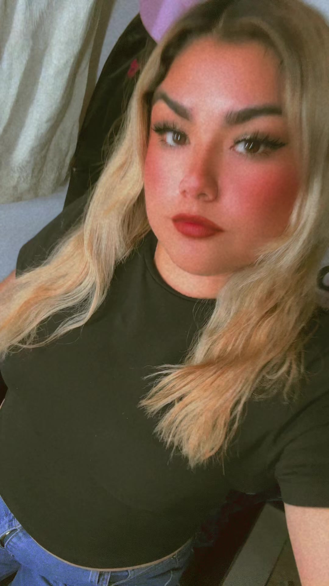 @Ariiyz