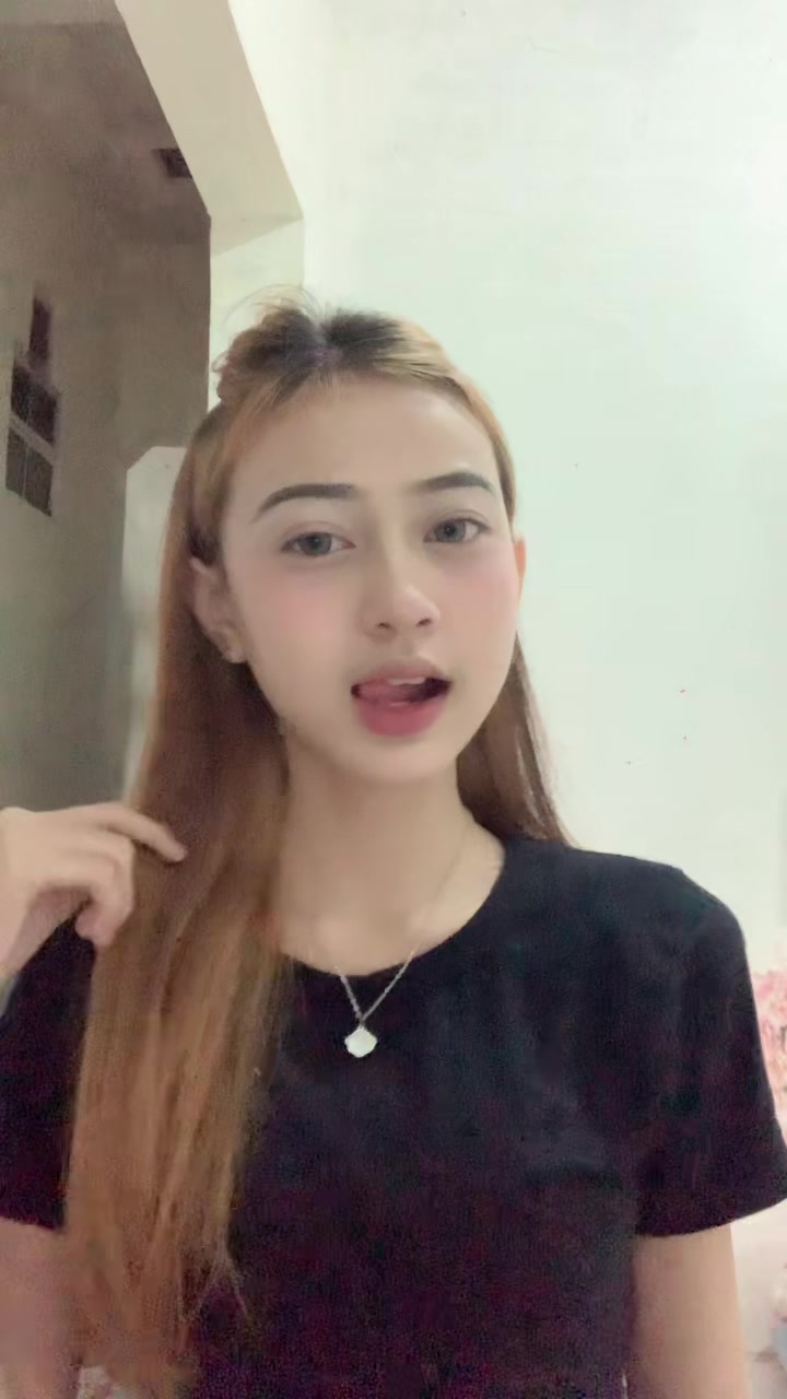 @𝒻𝒶𝓋𝒷𝓁𝑜𝓃𝒹𝒾𝑒