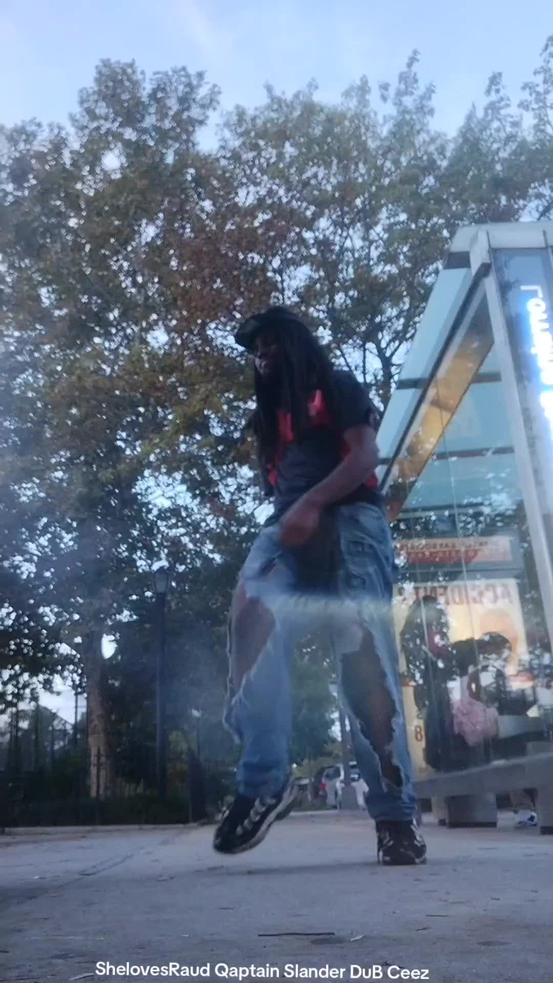 @🥶Qaptain Slander q🕛tinues🏮