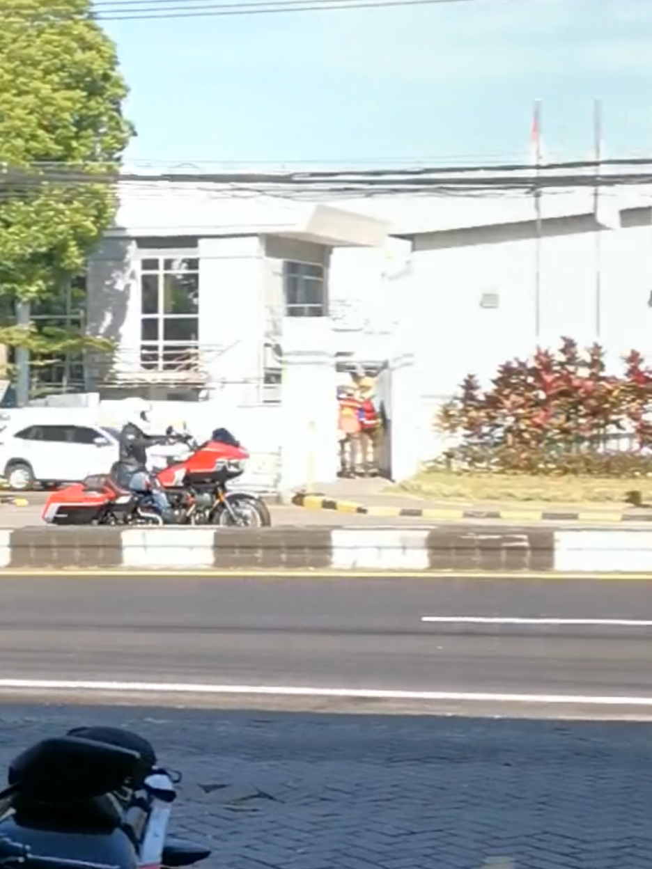 @Moto Majesty